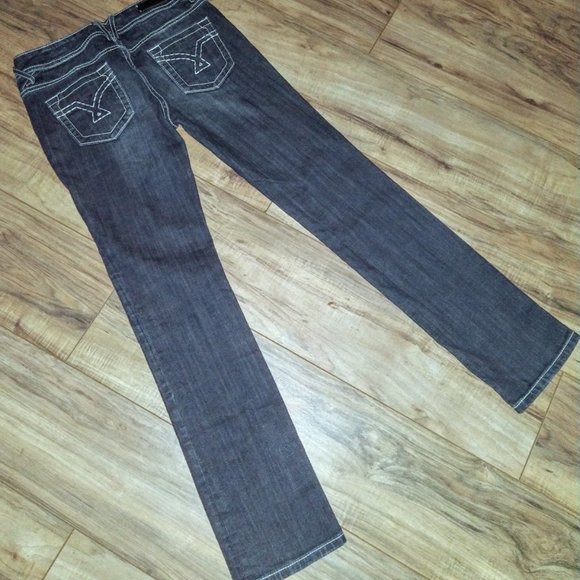 Vigoss Dark Crystal Bling Fit Straight Jeans NWOT - Picture 4 of 5